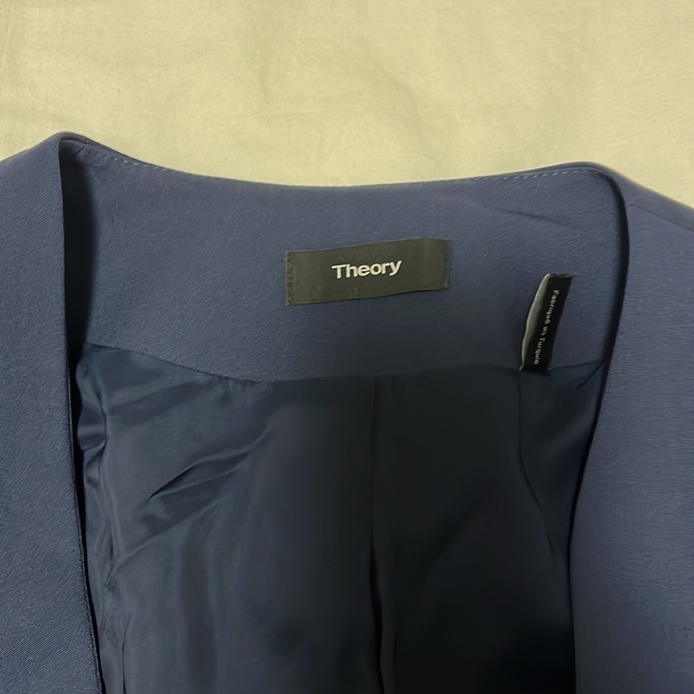 Blue blazer - Picture 3 of 4